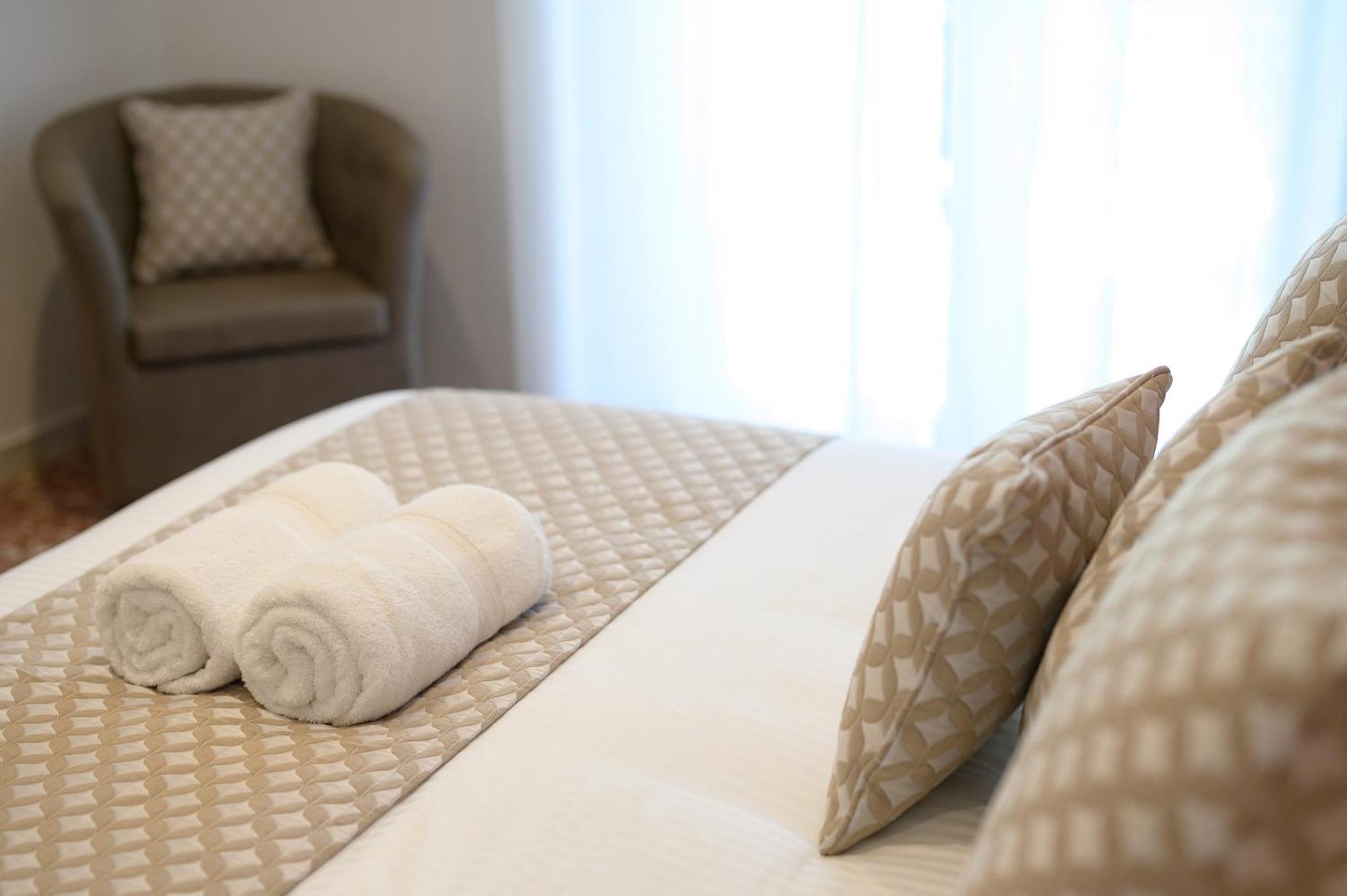 Luxury Suite-Metro Malatesta Rome Exterior photo