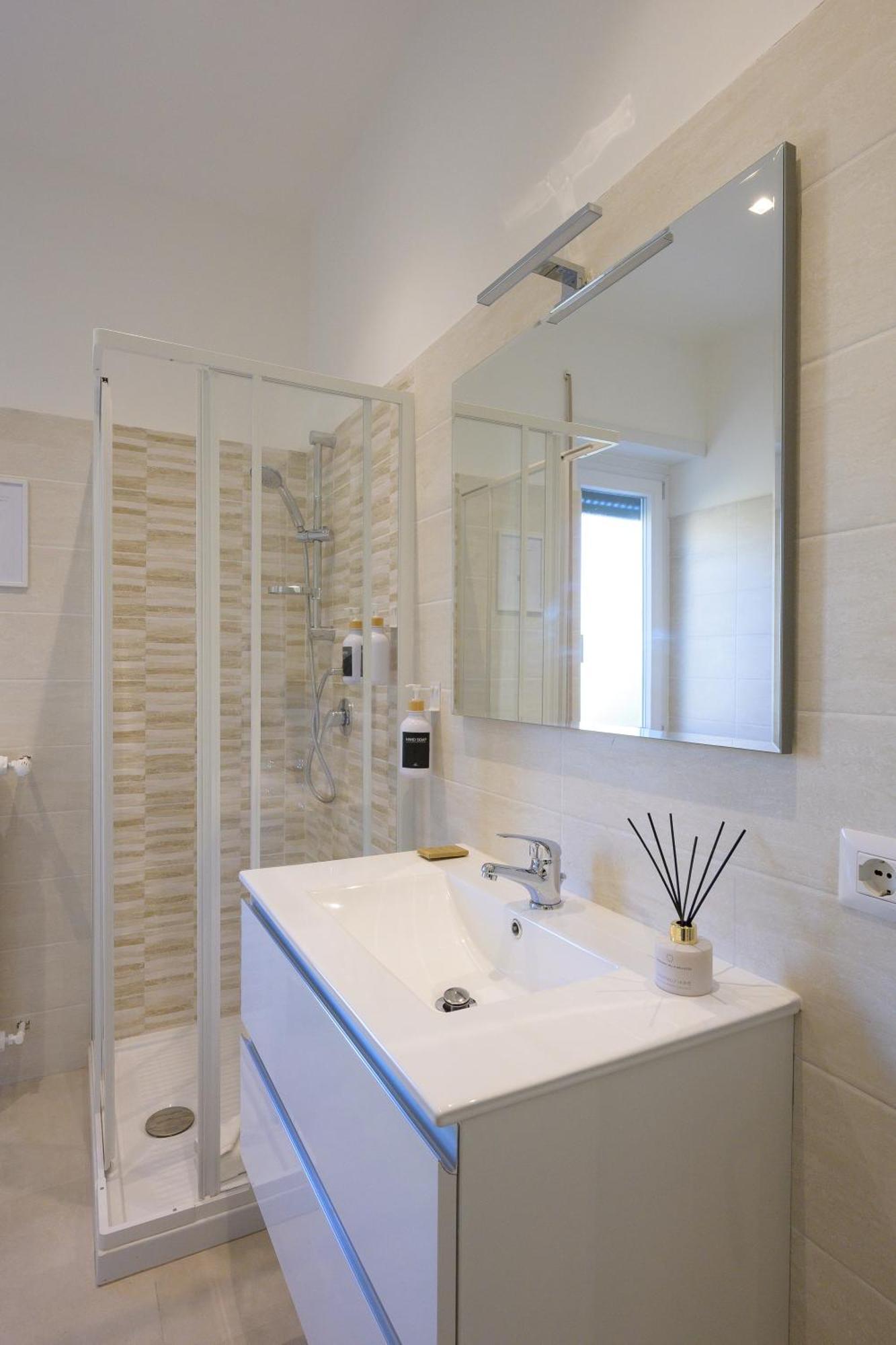Luxury Suite-Metro Malatesta Rome Exterior photo
